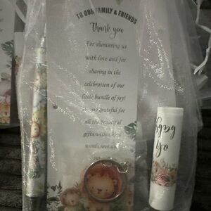 Baby shower gifts for guests